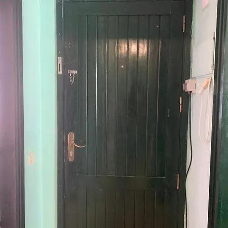 1 Floor