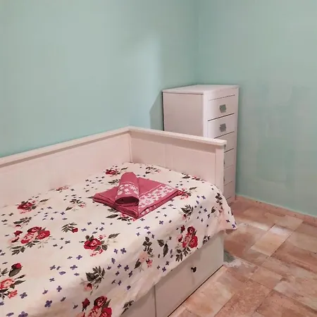 Apartment 1 Floor *